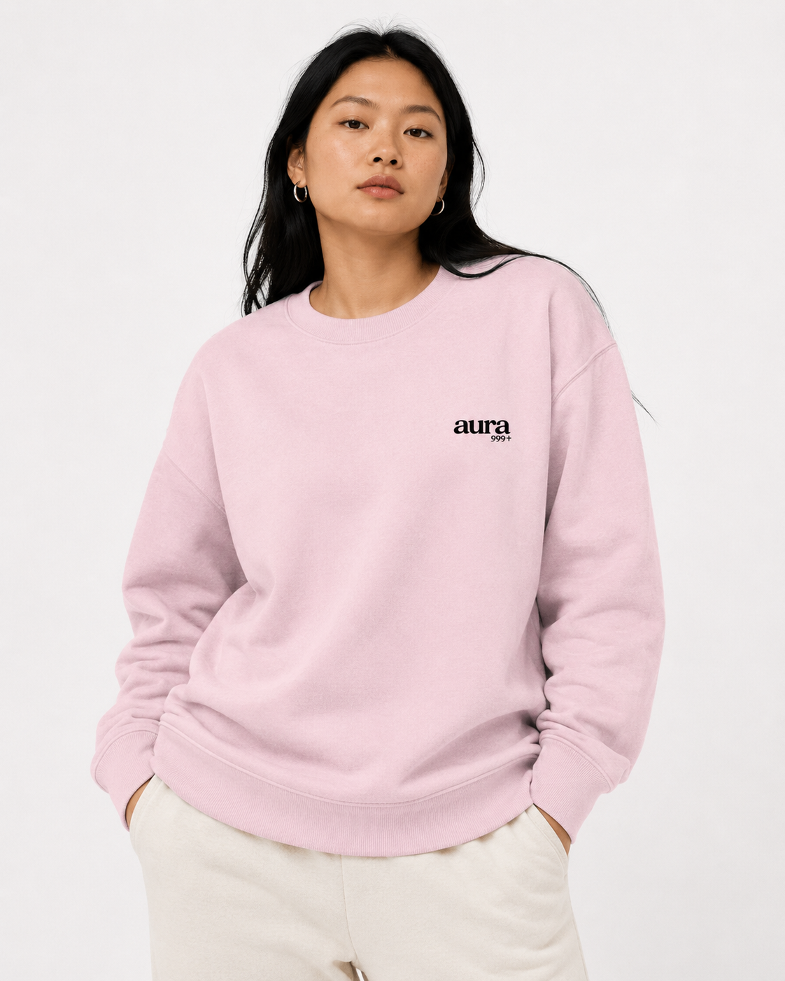 aura999+ — ESSENTIAL SWEATSHIRT